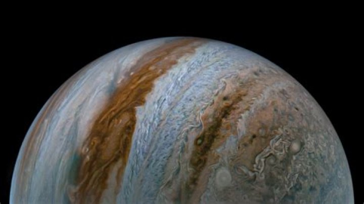 25 Jupiter Pictures From The Juno Mission That'll Leave You In Awe