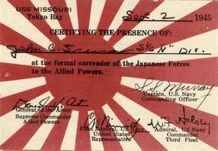 33 VJ Day Photos That Capture The Victory Over Japan In 1945