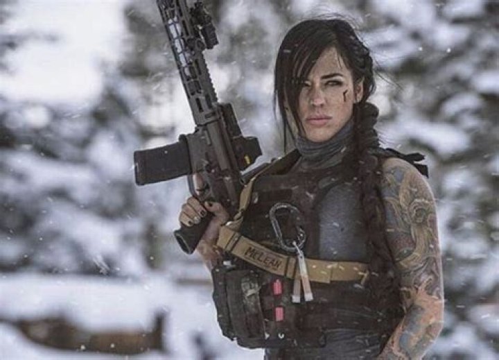 Alex Zedra Net Worth and Earnings