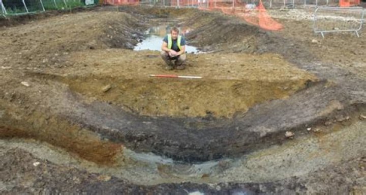 Archaeologists Unearth Moat At Medieval Farm Site In England