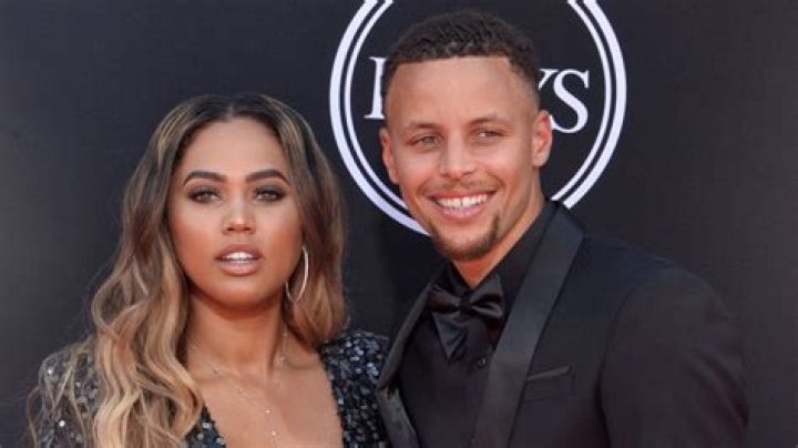 Ayesha Curry Claps Back at Open Marriage Rumors With Husband Steph: ‘Ridiculous’
