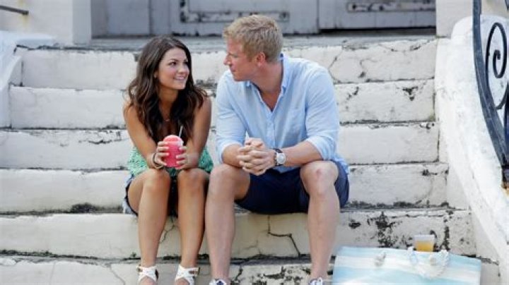 ‘Bachelor’ Alum Tierra LiCausi Is ~Still Sparkling~ After Sean Lowe’s Season — See What She’s Up To