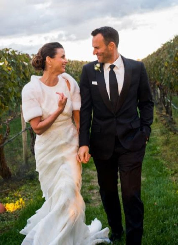 Bridget Moynahan Husband Andrew Frankel Net Worth, Wikipedia Bio. 2022