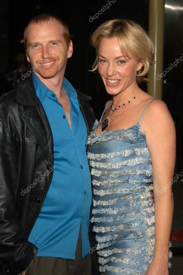 Courtney Gains – Celebsgraphy