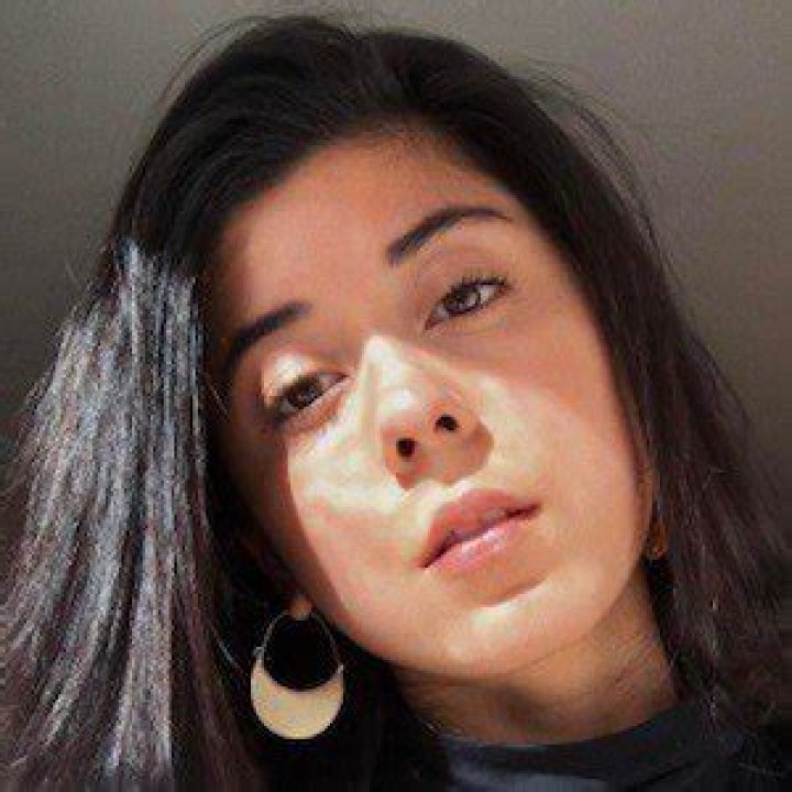 Daniela Andrade Age - Bio, Wiki, Height, Net Worth, Relationship (2023)