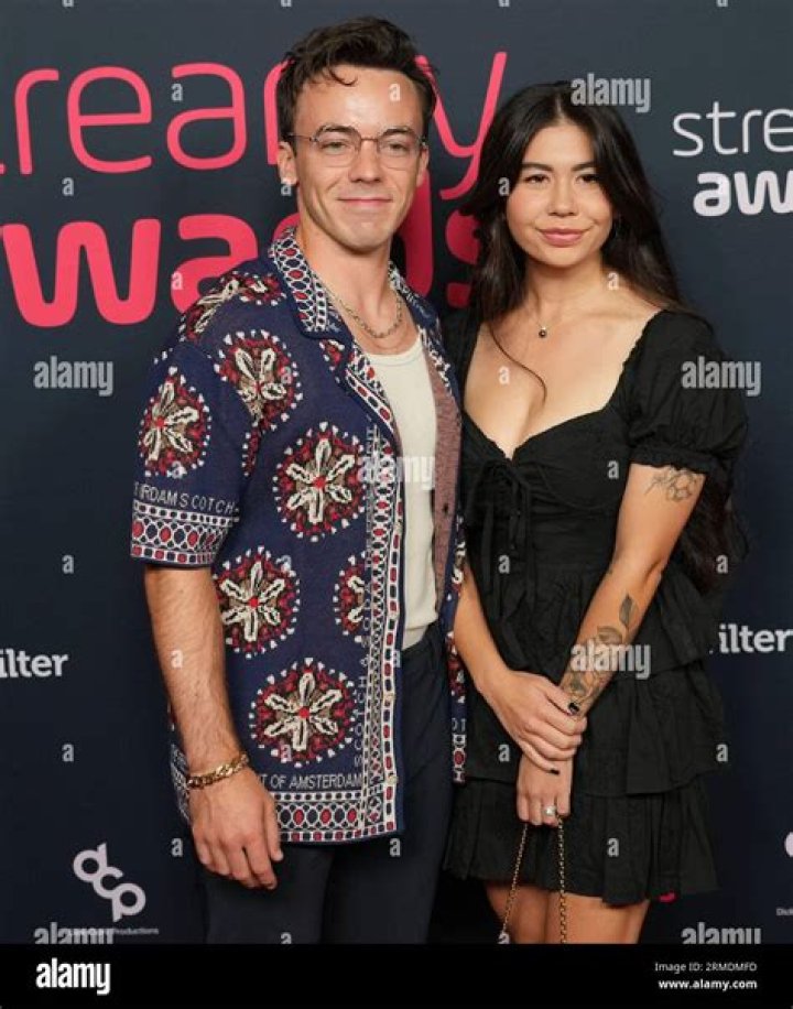 Do Breanna and Arnaz ever sleep together?