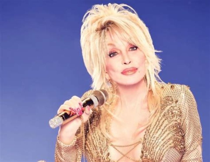 Does Dolly Parton Have Lisp? Speech Impediment & Health Updates