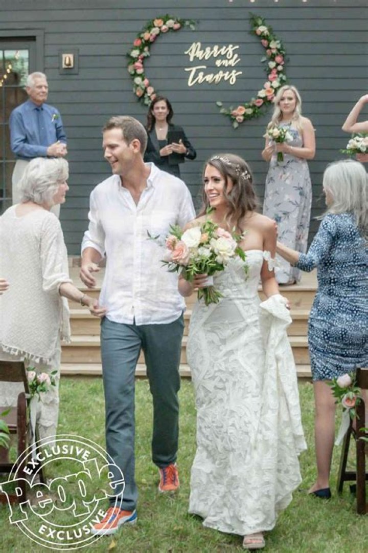 Dr Travis Stork is Now Married to New Wife Parris Bell Stork. 2022