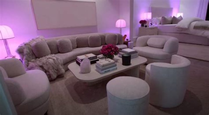 Fresh Start? Khloé Kardashian Gets Her Calabasas Home Renovated Following Tristan Thompson Split