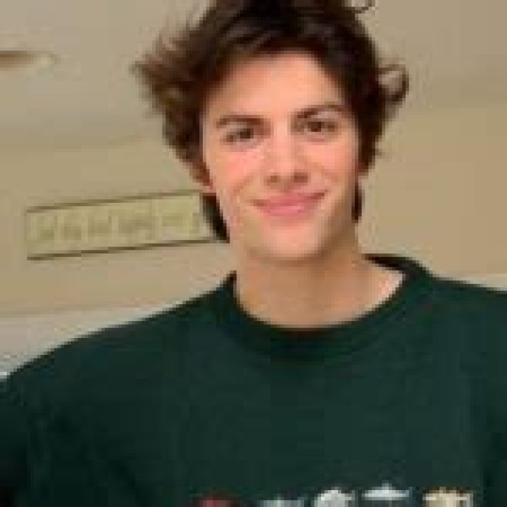 Gage Gomez Age | Wiki, Net worth, Bio, Height, Girlfriend |