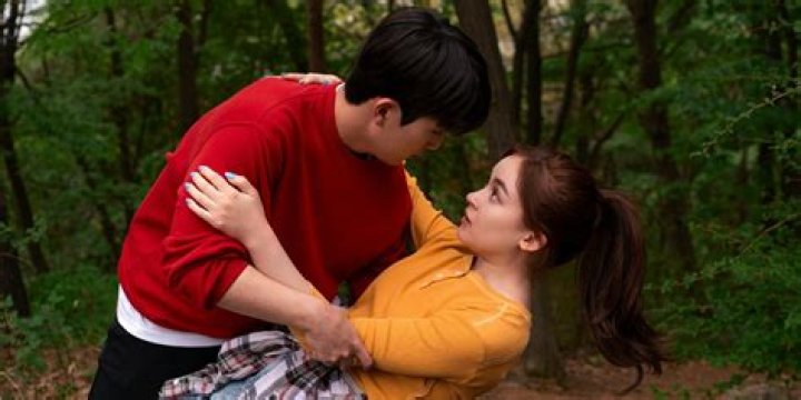 How old was Anna Cathcart while filming to all the boys?