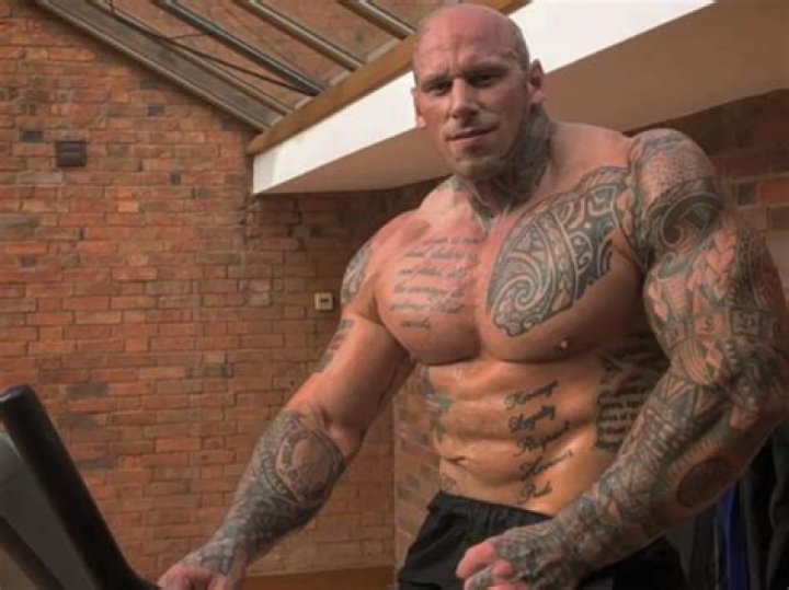 How tall is Martyn Ford