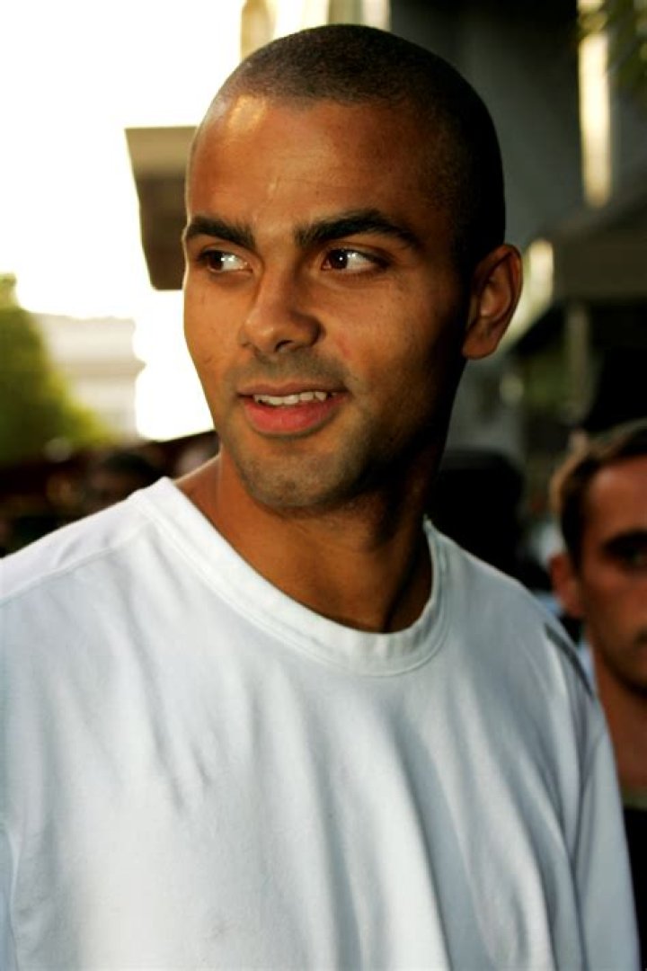 How tall is Tony Parker