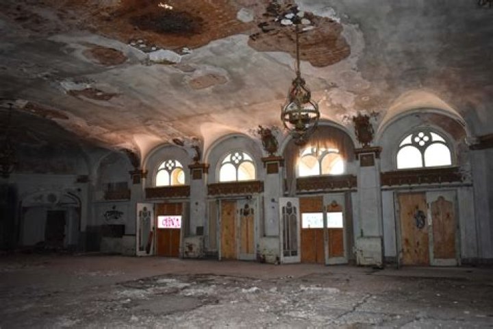 Inside The 7 Most Haunted Hotels In The World