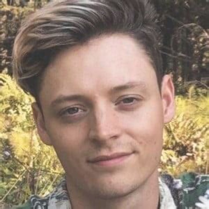 Jacob Colvin Age | Wiki, Net worth, Bio, Height, Girlfriend