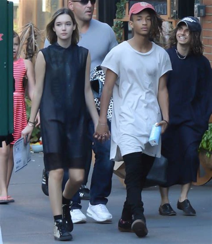 Jaden Smith and His New Girlfriend Make Out During NYFW and Show Major PDA
