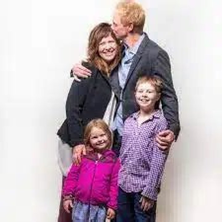 Jordan Matter (Photographer) Wiki, Biography, Age, Wife, Kids, Net Worth, Family & More