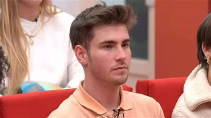 Julien Star Academy 2023 Copine