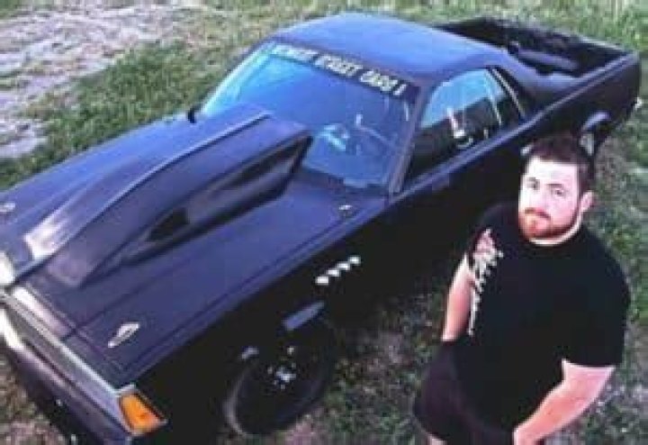 Kamikaze Chris Wiki-Bio: Net Worth, Wife, Girlfriend, Cars 2022