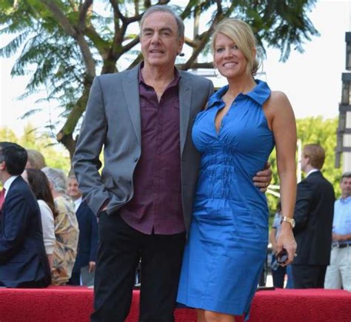 Katie Mcneil (Neil Diamond Wife) Age and Wikipedia