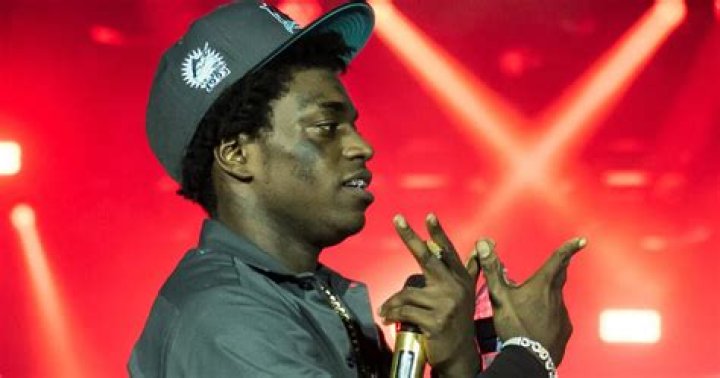 Kodak Black Spotted Cozying Up To Mystery Woman In New York City & At The VMAs