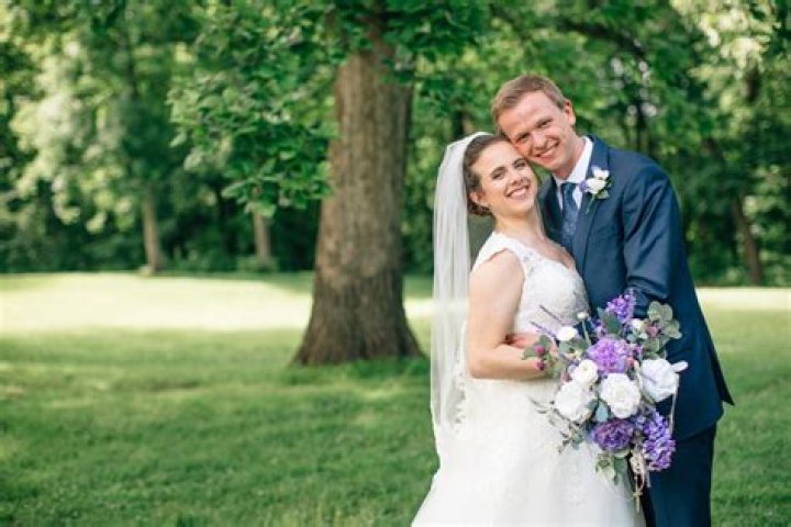 Lorna Wells (Tauren Wells Wife) Age, Wedding, and Biography