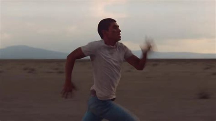 Machine Gun Kelly ‘Waiting for the Right Moment’ to Propose to Megan Fox: ‘He’s a Real Romantic’