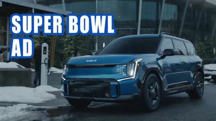 Melissa McCarthy Saves the Environment in Hilarious Kia Super Bowl 51 Commercial
