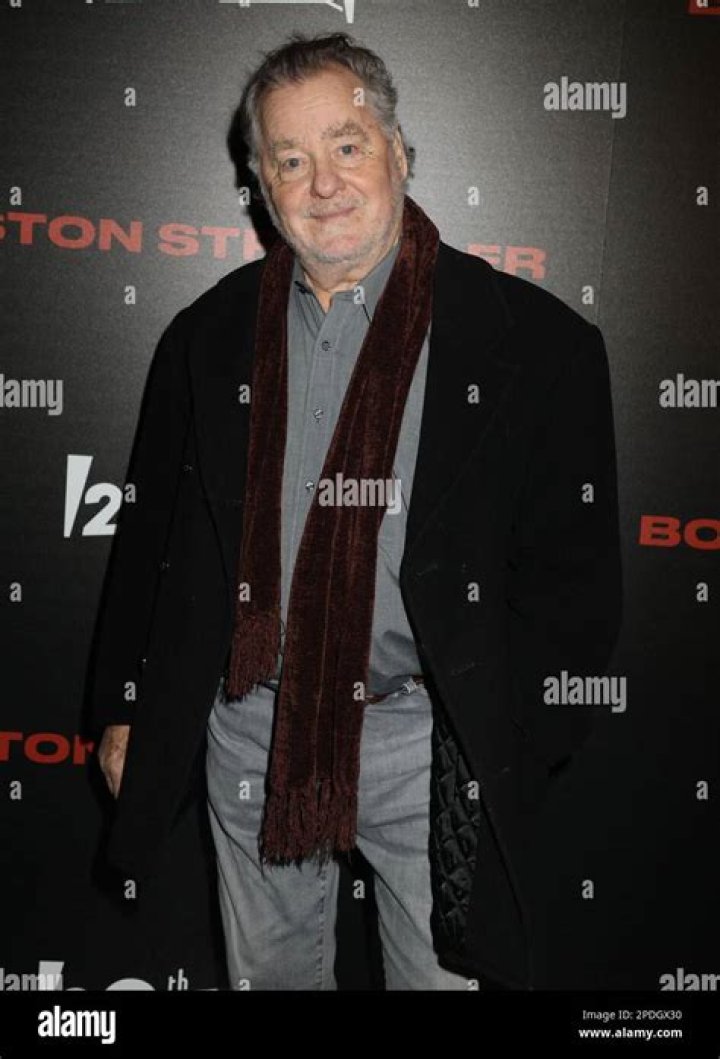 Peter Gerety – Celebsgraphy