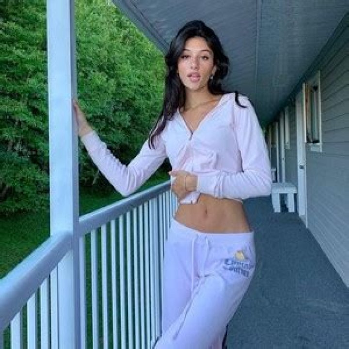 Renee Bellerive Age | Wiki, Net worth, Bio, Height, Boyfriend?