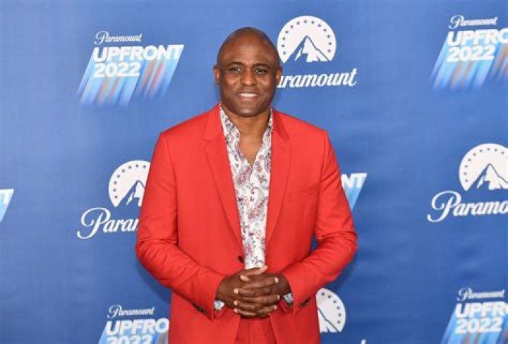 Wayne Brady Net Worth, Salary, Age, Height 2022