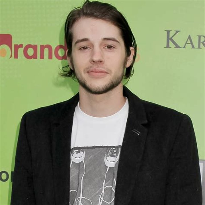 What happened with Sarah Hyland and Matt Prokop?