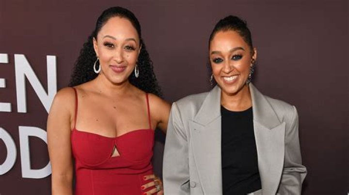 What is Tamera Mowry’s net worth?