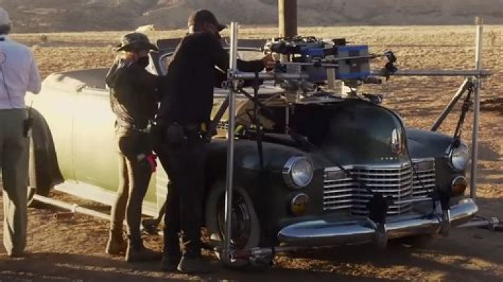 What kind of car does Rob Zombie drive? (Celebrity Interview)