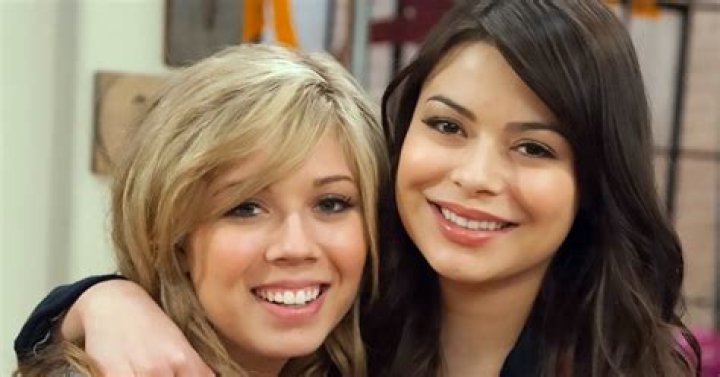 Who Has Miranda Cosgrove Dated? The ‘iCarly’ Star Has Been Linked to Nickelodeon’s Biggest Names