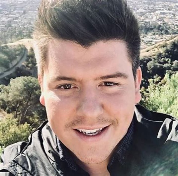 Who is Stuart Antony? Wiki, Biography, Net Worth, Age, Height, Girlfriend, Parents, Family & More