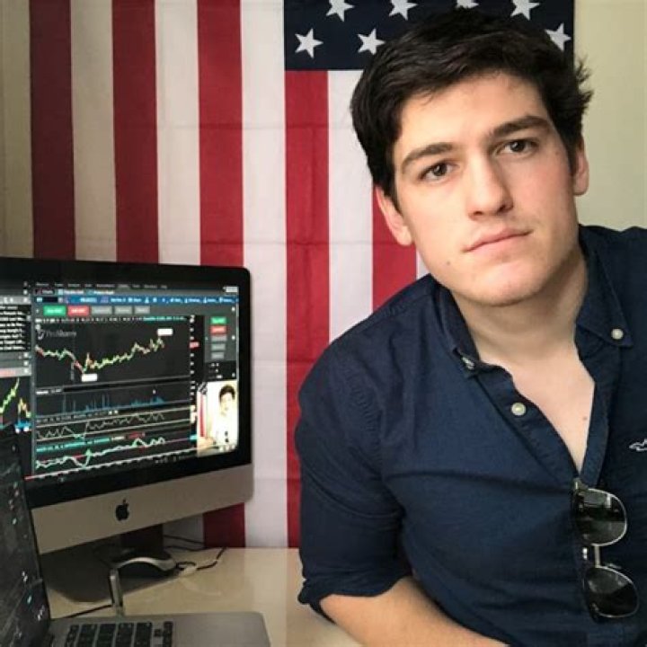ZipTrader Age | Wiki, Net worth, Bio, Height, Girlfriend